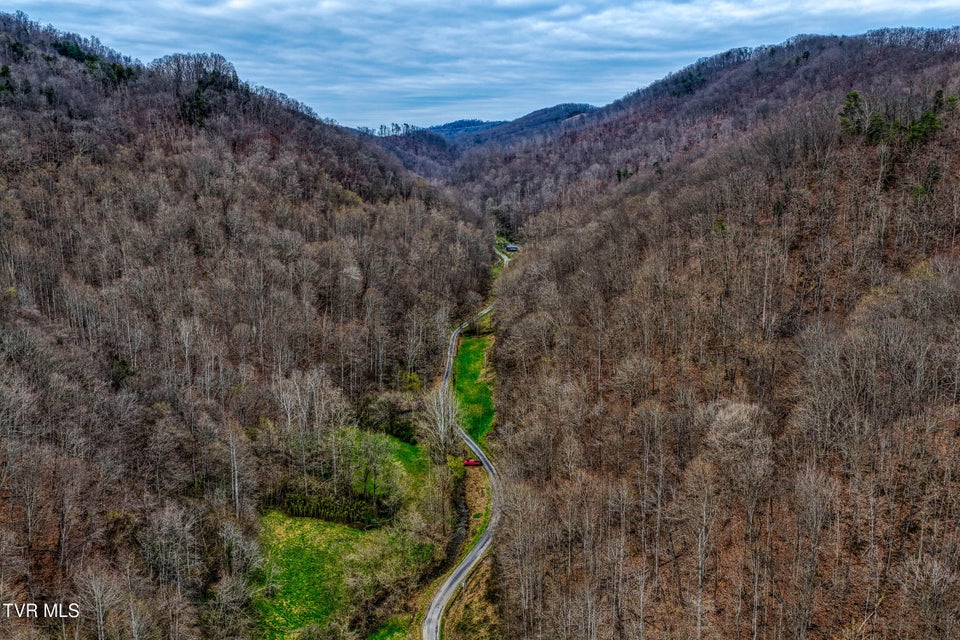 Photo #35: 1795 Bear Hollow Road