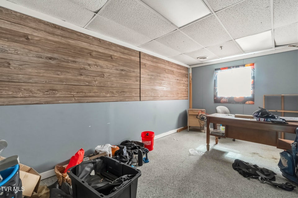 Photo #17: 965 Andrew Johnson Highway