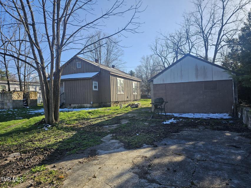 Photo #10: 807 Coeburn Road