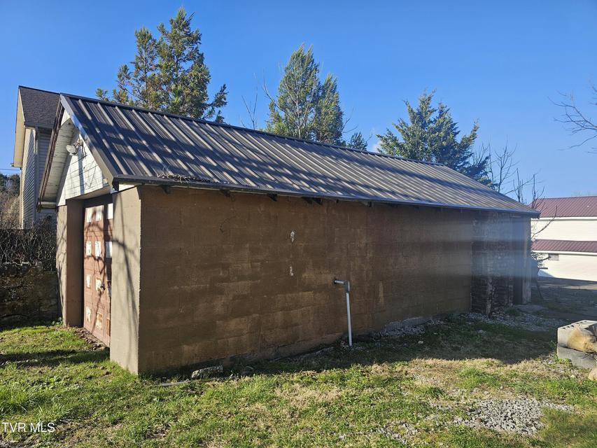 Photo #9: 807 Coeburn Road