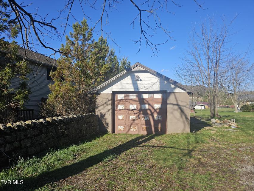 Photo #8: 807 Coeburn Road