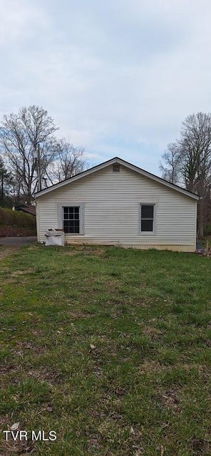 Photo #5: 214 Stafford Street