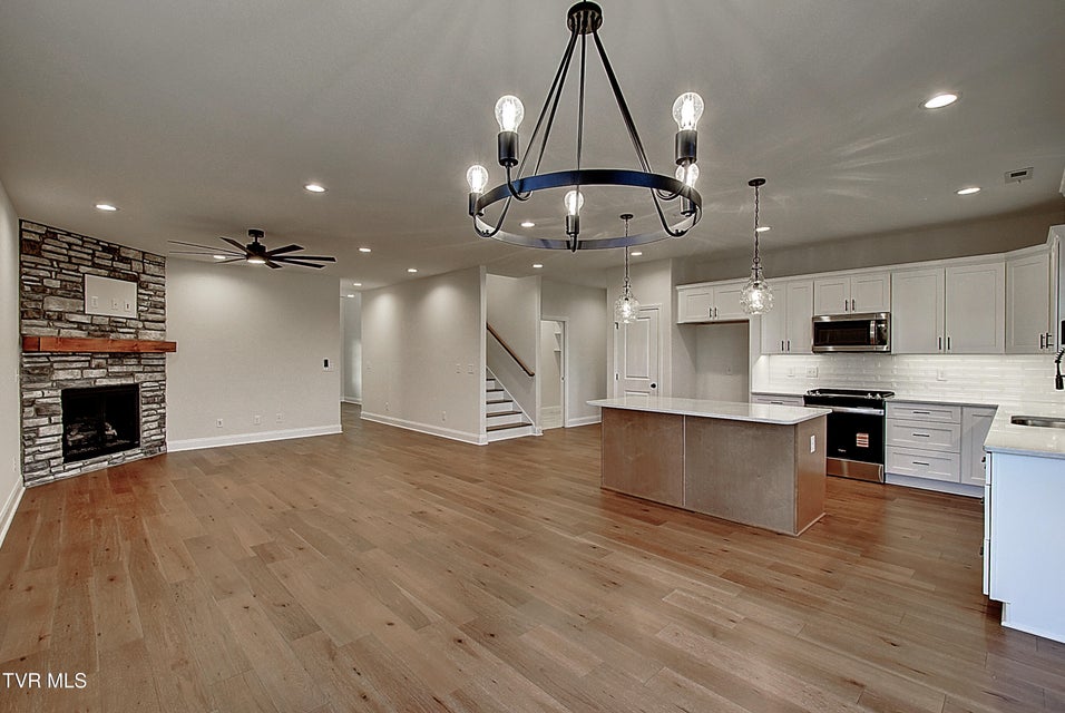 Photo #14: 1136 Hawley Road