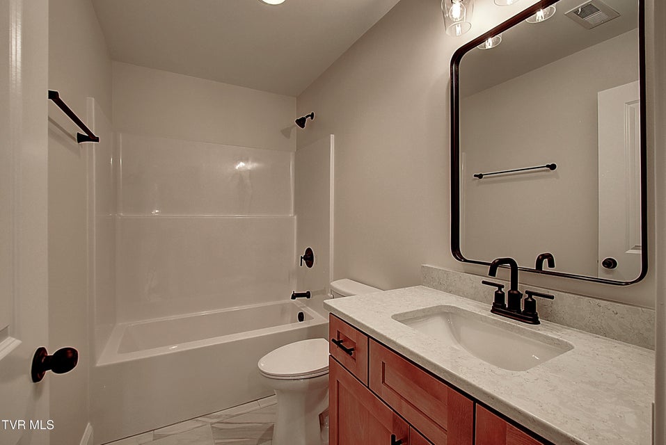 Photo #29: 1136 Hawley Road