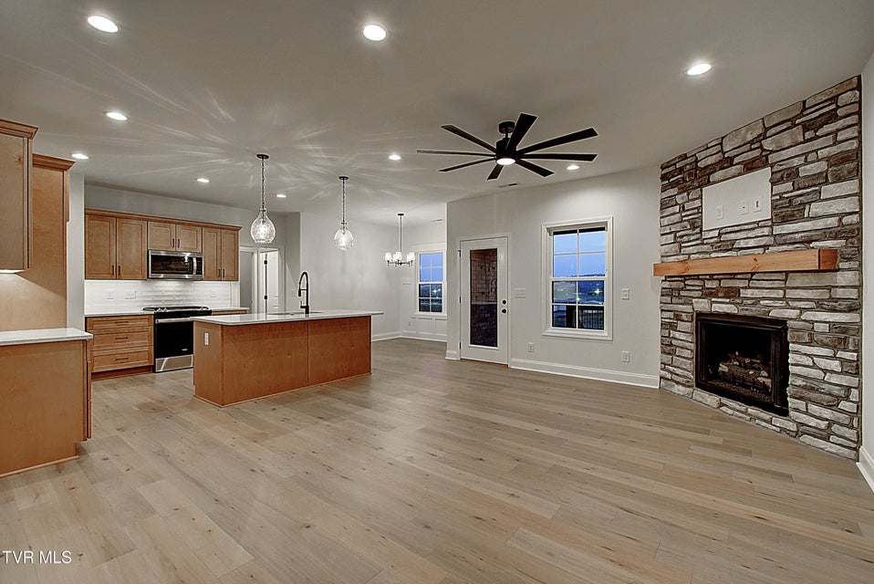 Photo #8: 1148 Hawley Road