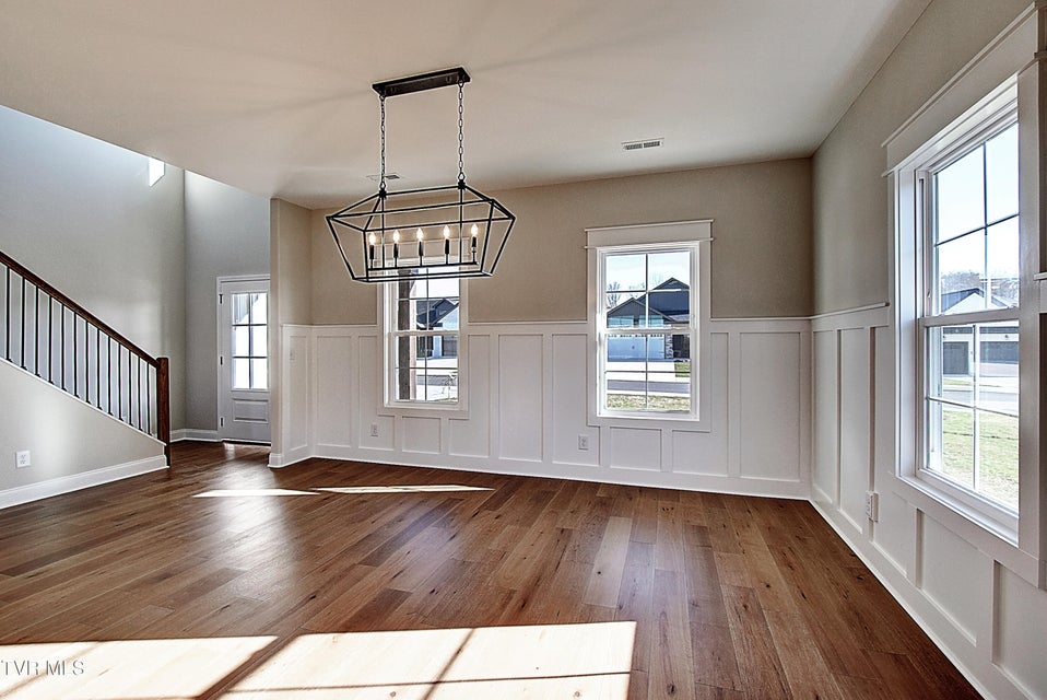 Photo #12: 252 Ruby Rose Ridge