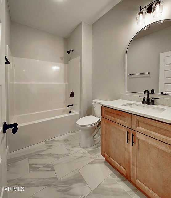 Photo #15: 252 Ruby Rose Ridge