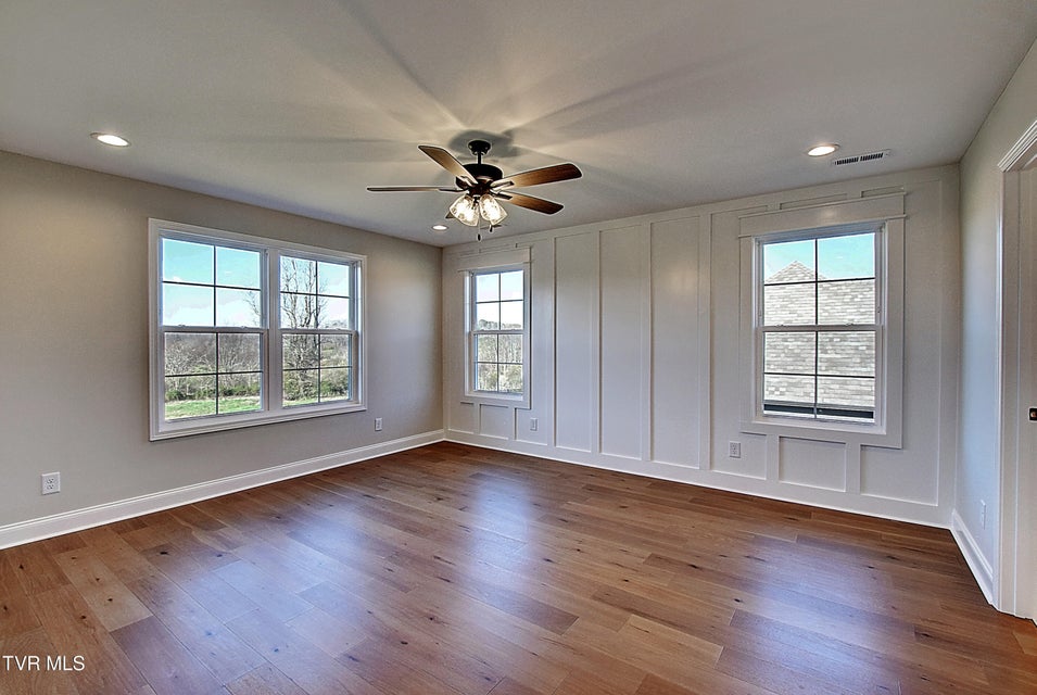 Photo #18: 252 Ruby Rose Ridge