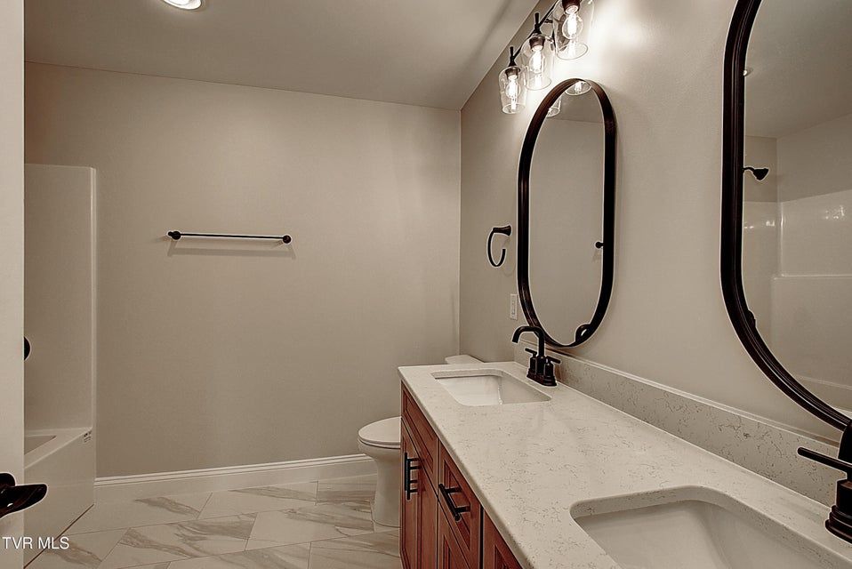 Photo #25: 252 Ruby Rose Ridge