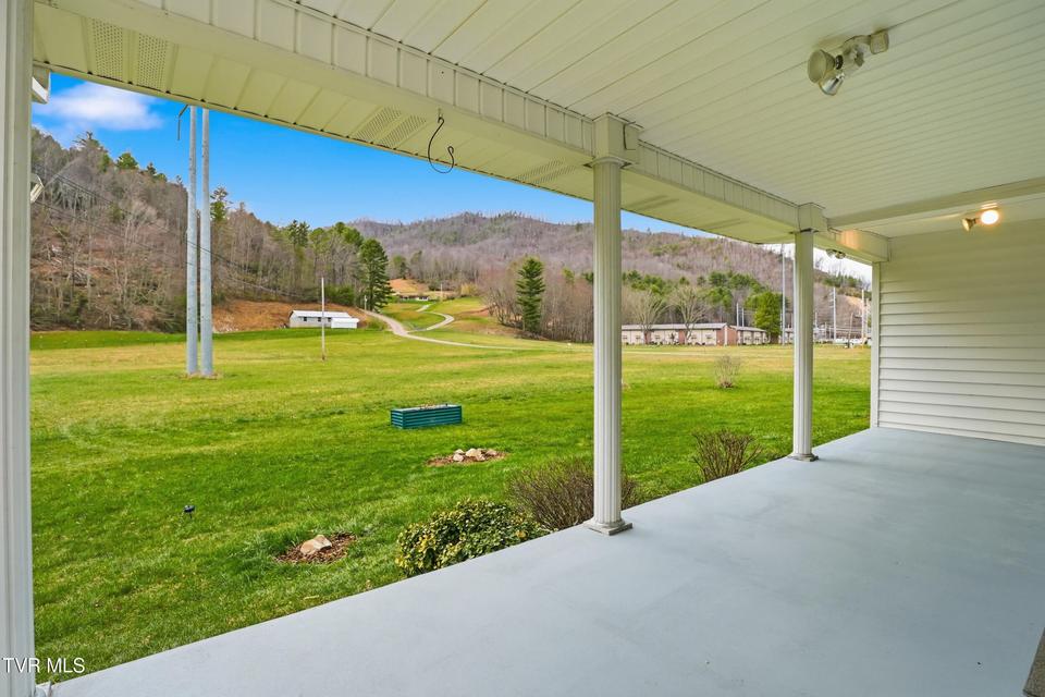 Photo #31: 1290 Shady Street