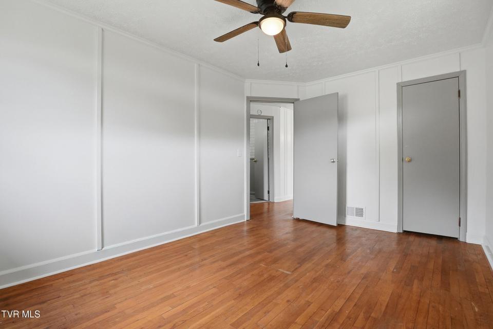 Photo #19: 1290 Shady Street