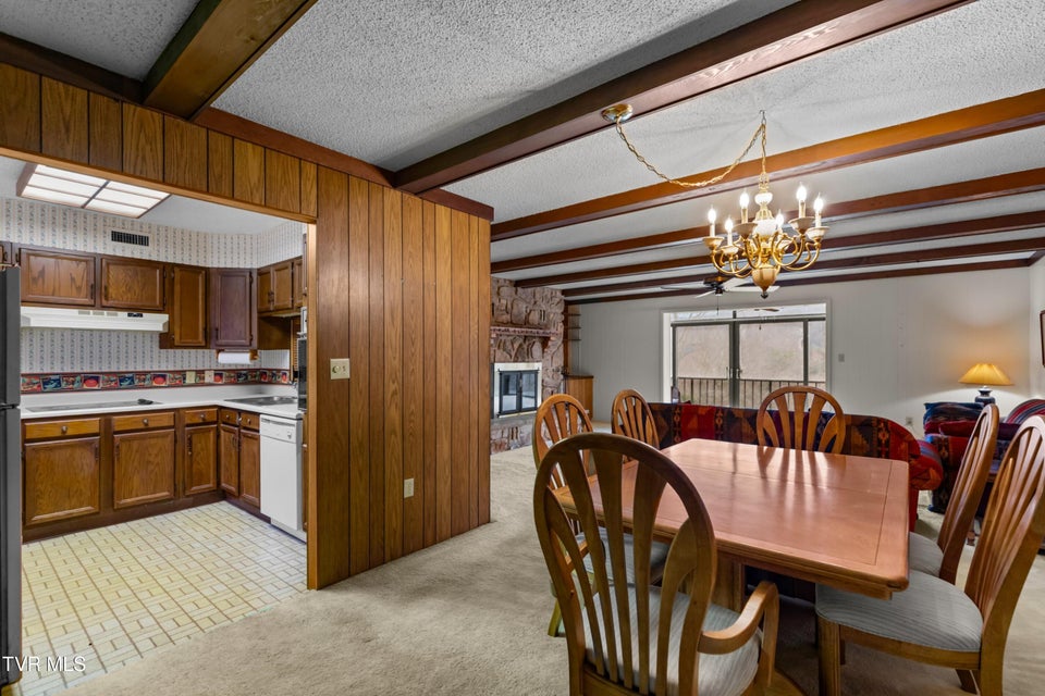 Photo #8: 1824 Oriole Road