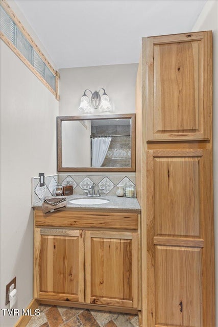 Photo #28: 1122 Highway 107 