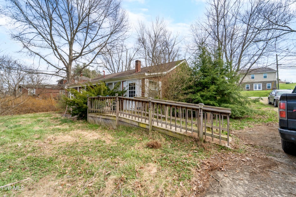 Photo #15: 510 Glade Street