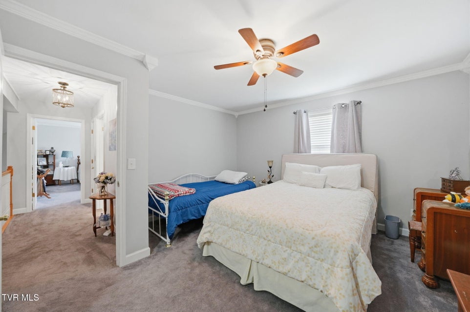 Photo #19: 134 Ovalwood Drive