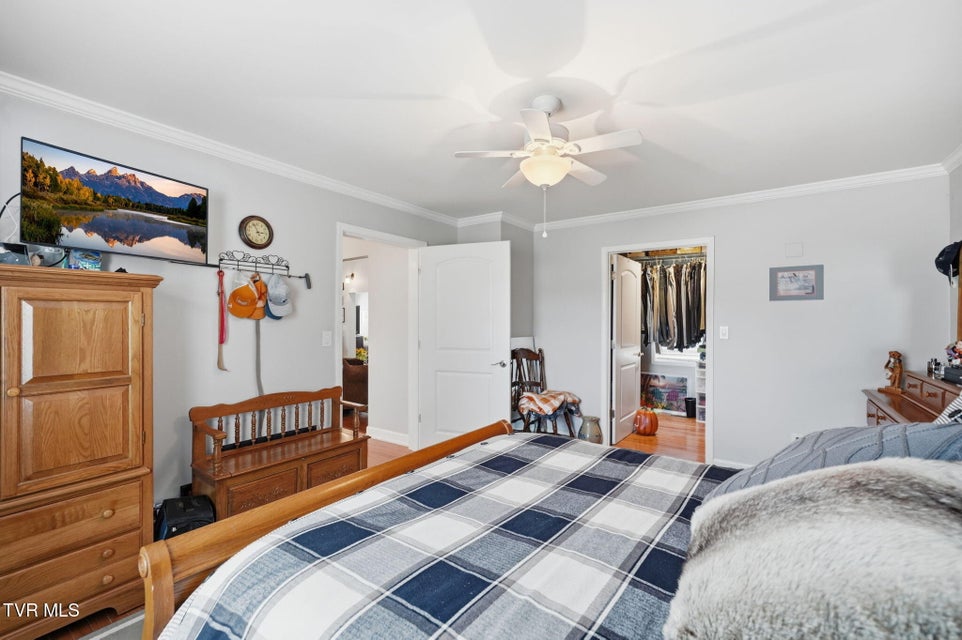 Photo #15: 134 Ovalwood Drive