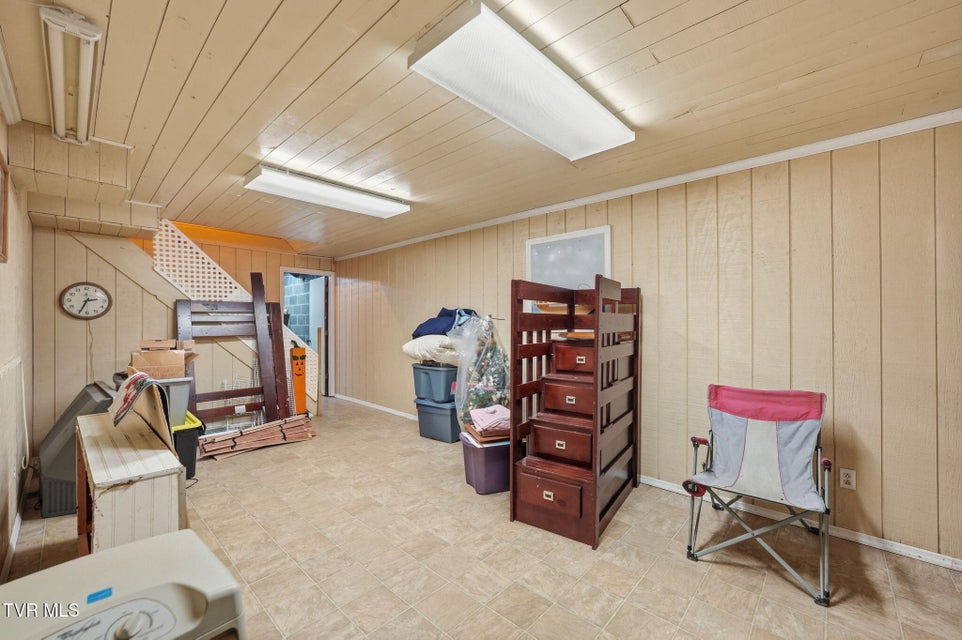 Photo #29: 134 Ovalwood Drive