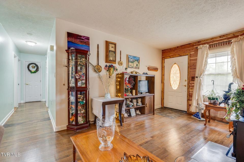 Photo #6: 119 Belsay Drive