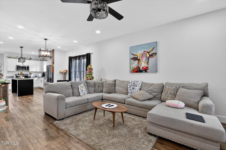 Photo #6: 1610 Millard Street