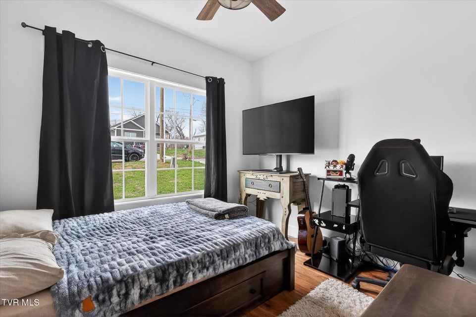 Photo #21: 1610 Millard Street