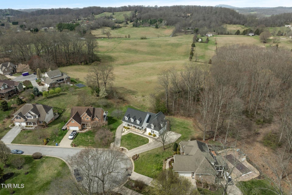 Photo #58: 31 Hickory Point