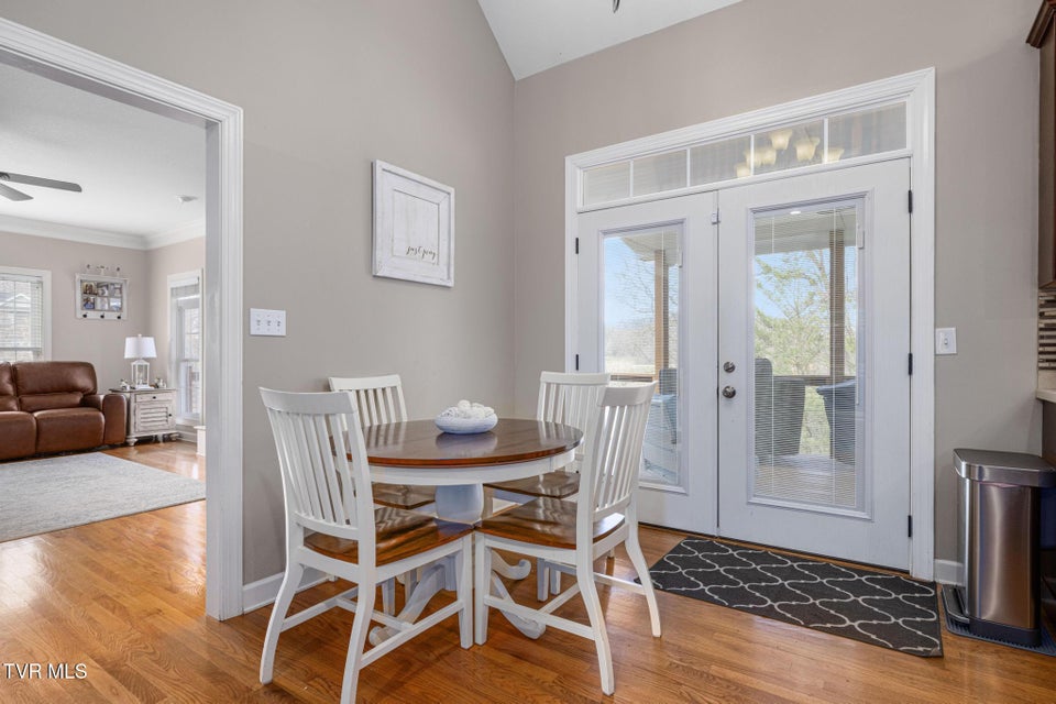 Photo #13: 31 Hickory Point