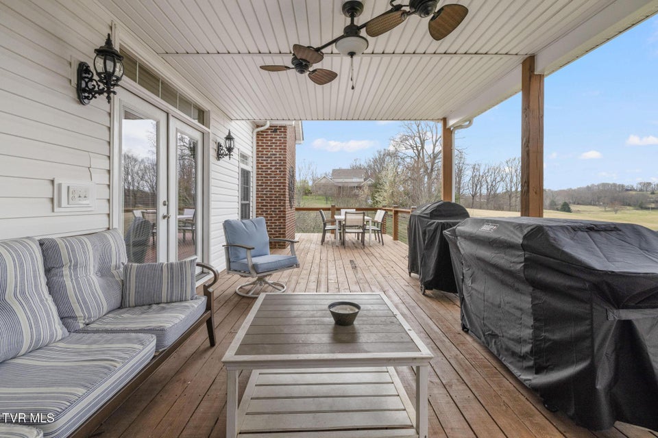 Photo #28: 31 Hickory Point