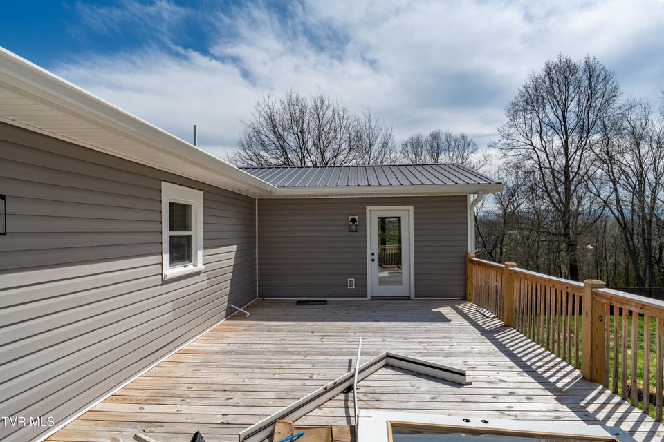 Photo #26: 226 Dorothy Circle