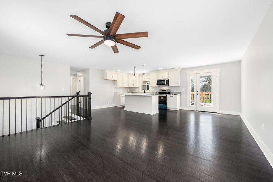 Photo #32: 226 Dorothy Circle