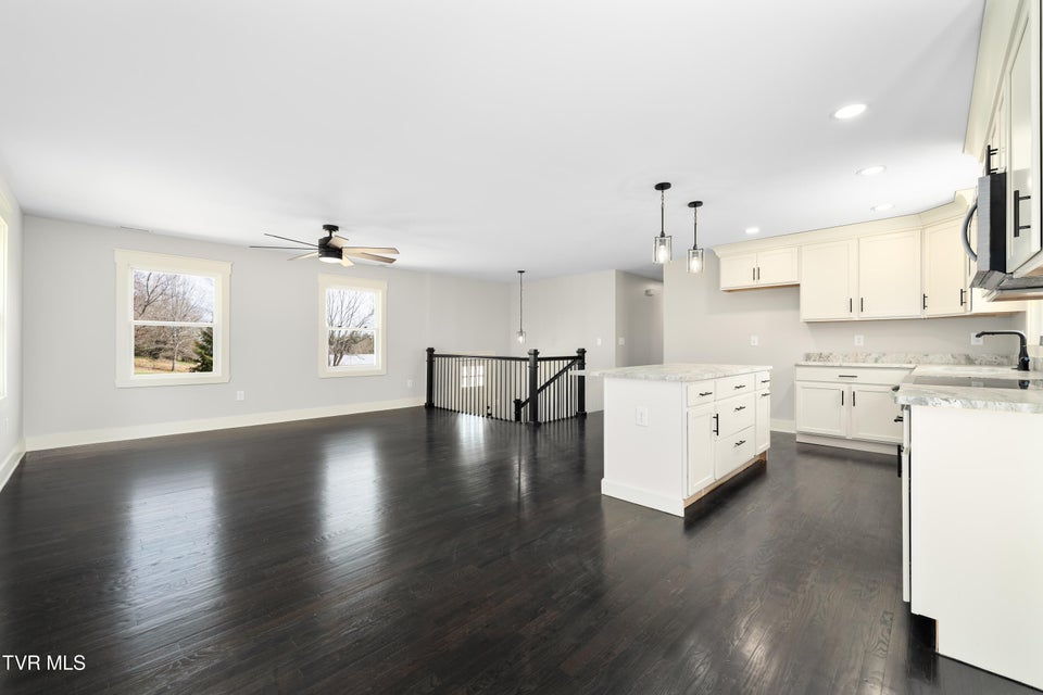 Photo #35: 226 Dorothy Circle