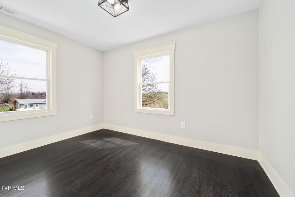 Photo #43: 226 Dorothy Circle