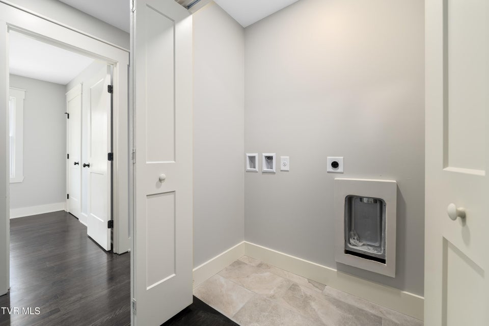 Photo #45: 226 Dorothy Circle