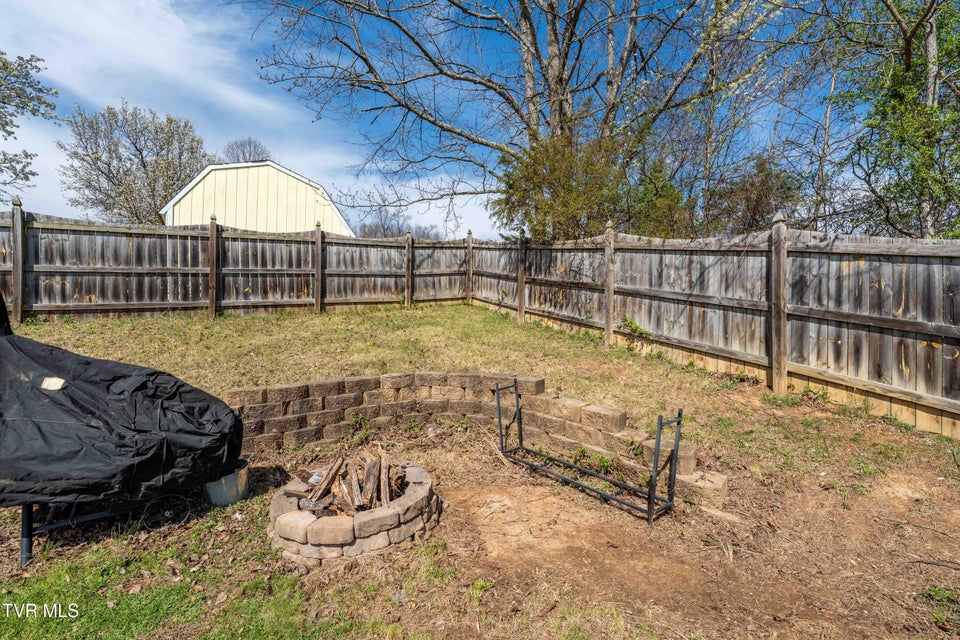 Photo #13: 283 Ridgeview Drive