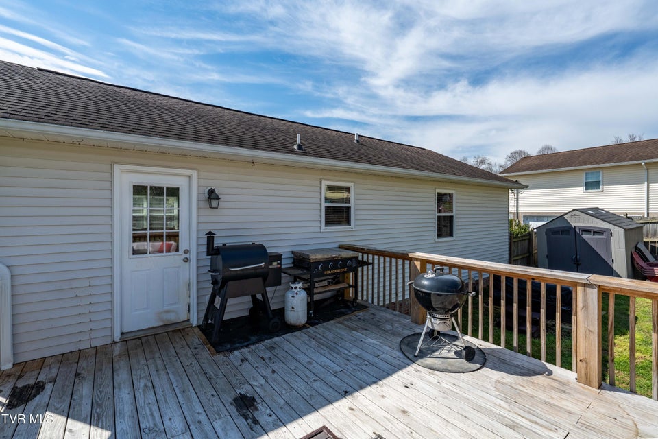 Photo #19: 283 Ridgeview Drive