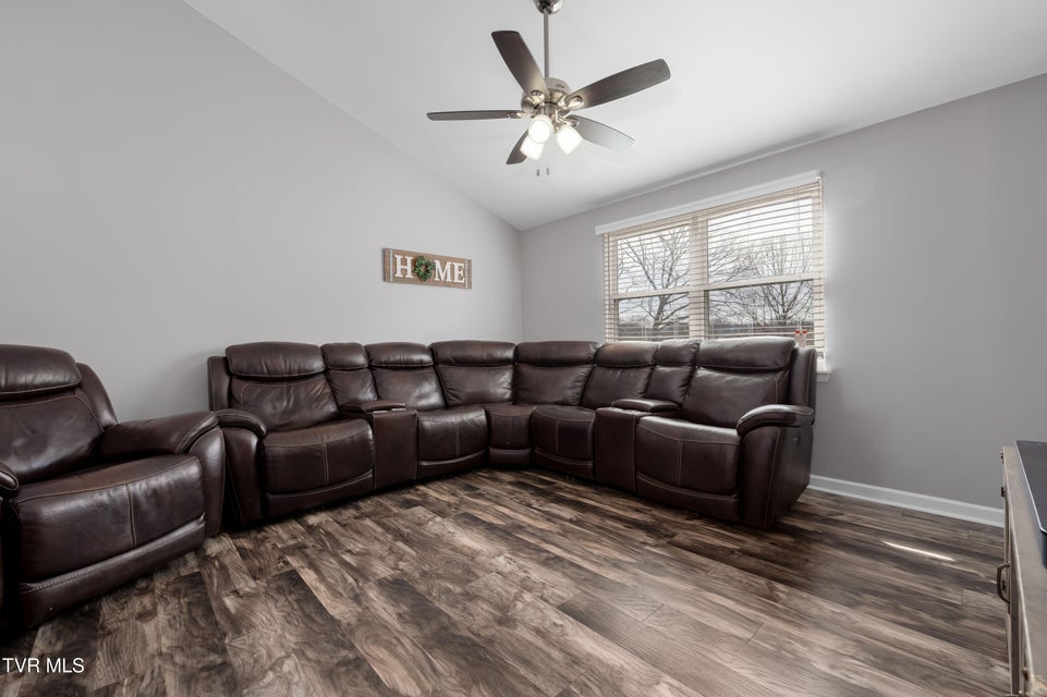 Photo #23: 283 Ridgeview Drive