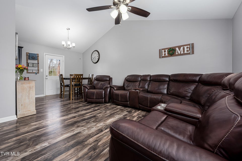 Photo #24: 283 Ridgeview Drive