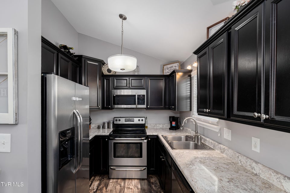 Photo #29: 283 Ridgeview Drive