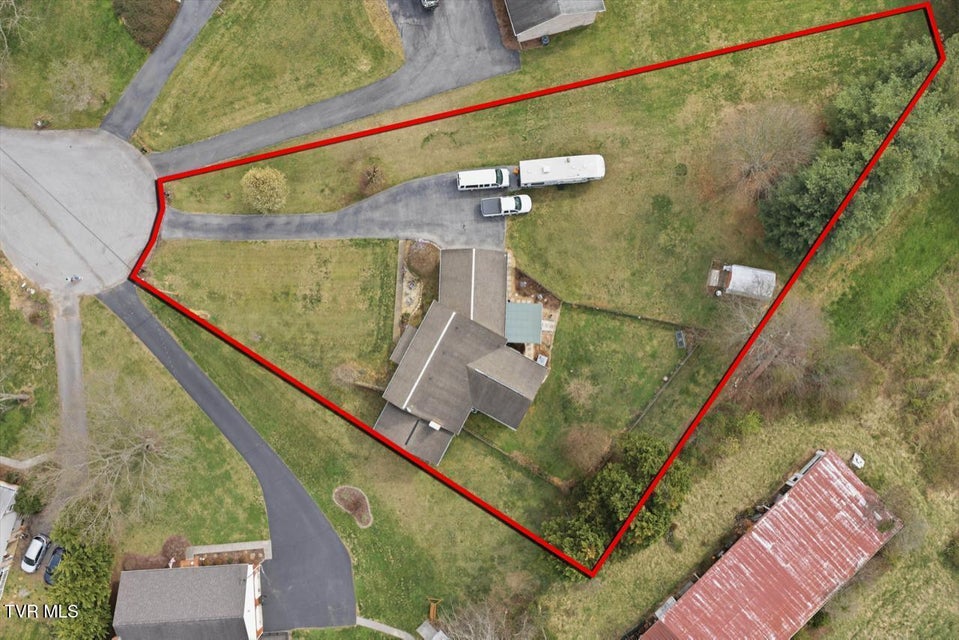 Photo #45: 134 Ovalwood Drive