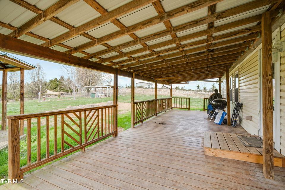 Photo #33: 7185 Snapps Ferry Road