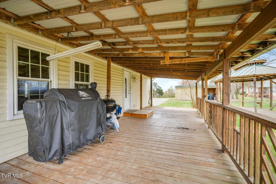 Photo #34: 7185 Snapps Ferry Road