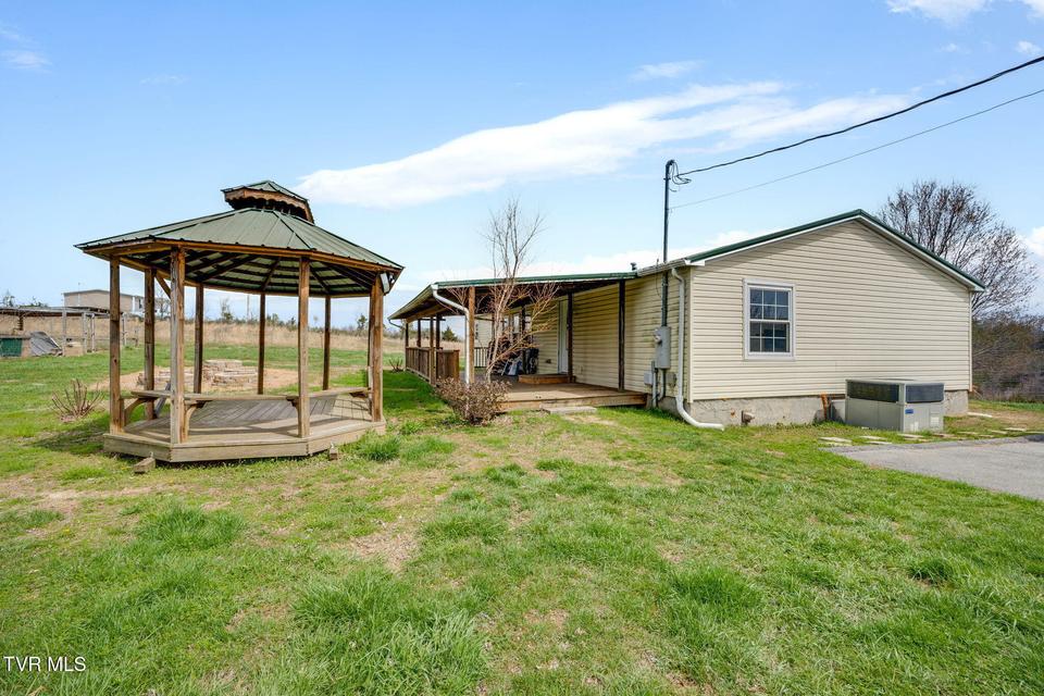 Photo #4: 7185 Snapps Ferry Road