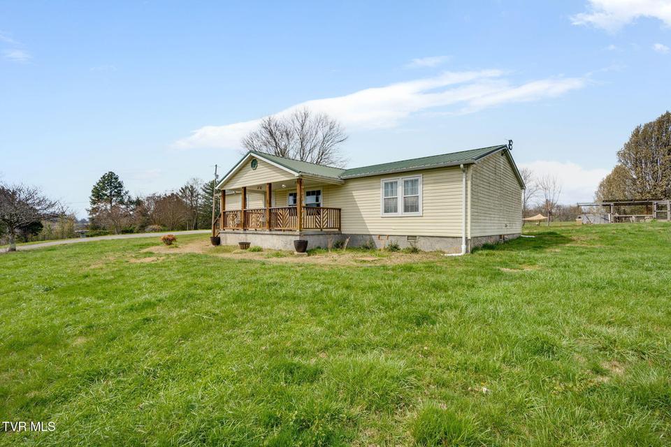 Photo #39: 7185 Snapps Ferry Road