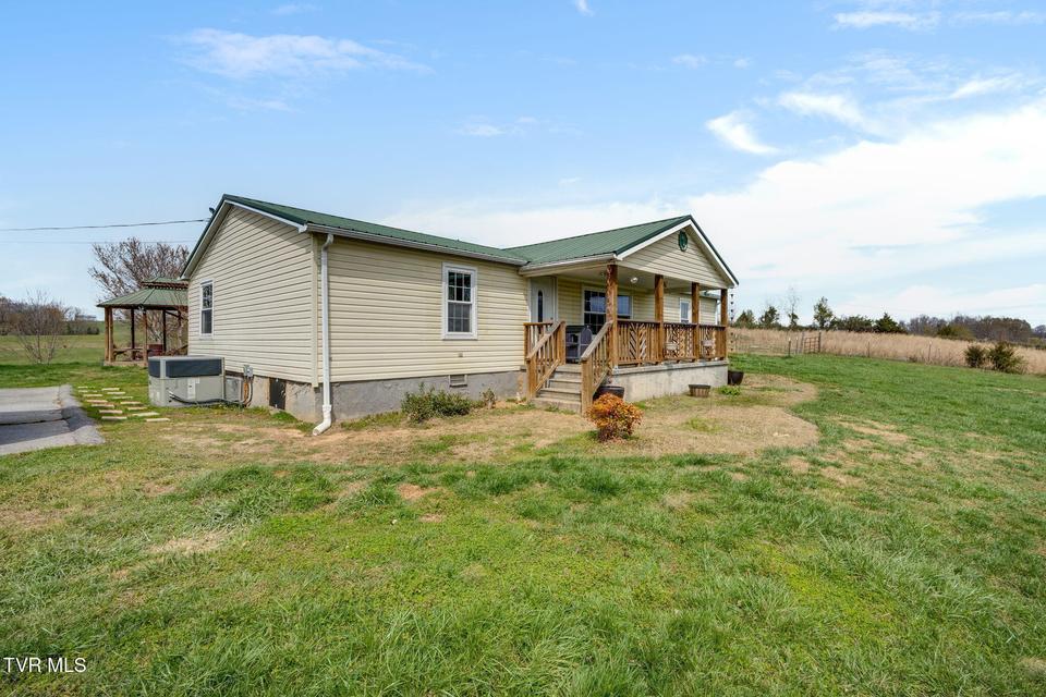 Photo #40: 7185 Snapps Ferry Road