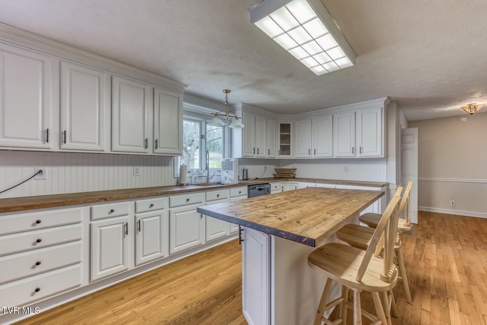 Photo #29: 306 Burley Shouns Lane