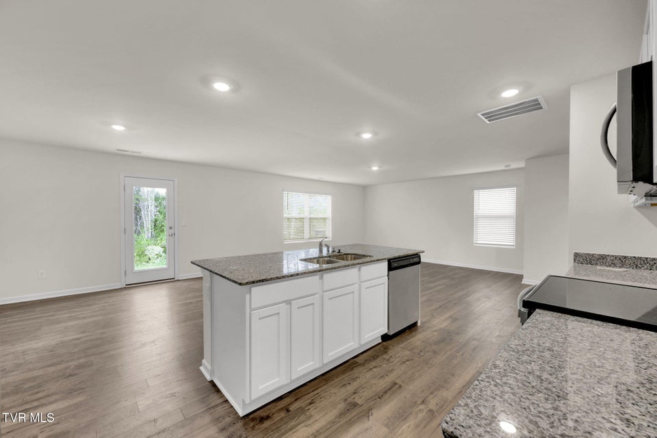 Photo #5: 17 Morsel Court 