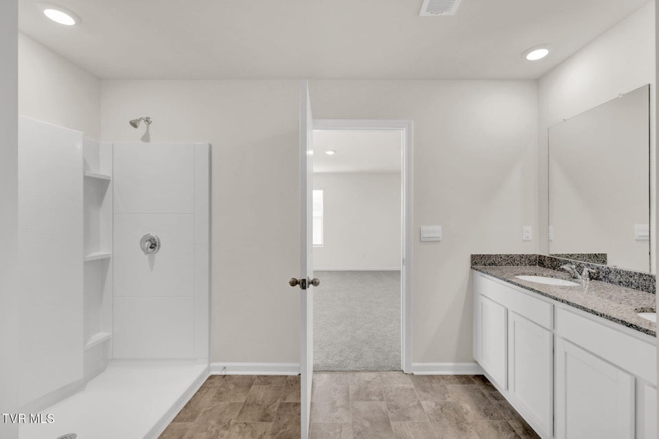 Photo #19: 17 Morsel Court 