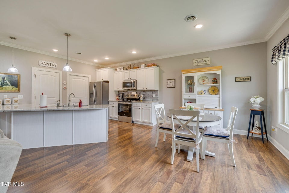 Photo #9: 96 Ripple Falls Private Falls