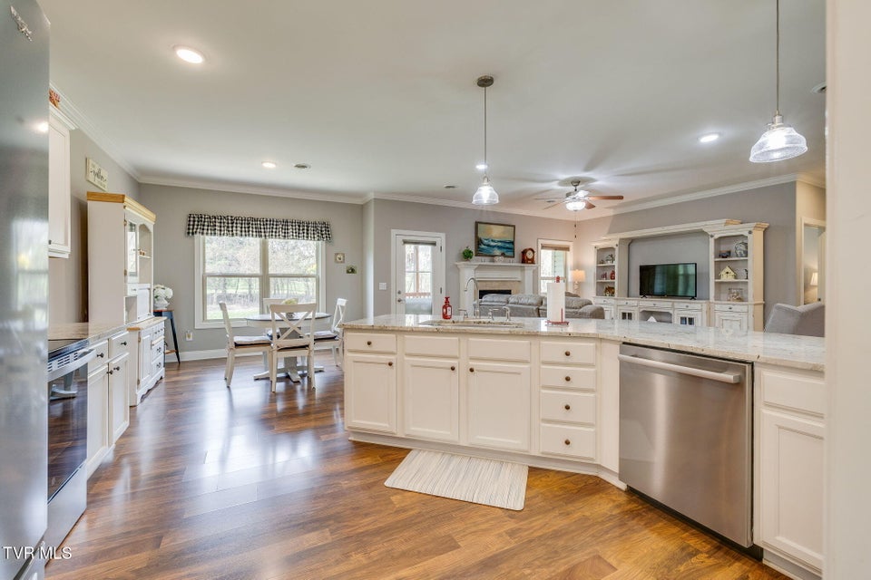 Photo #13: 96 Ripple Falls Private Falls