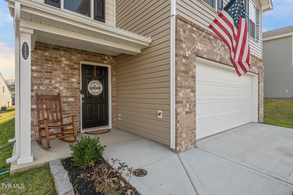 Photo #4: 1113 Aspen Terrace