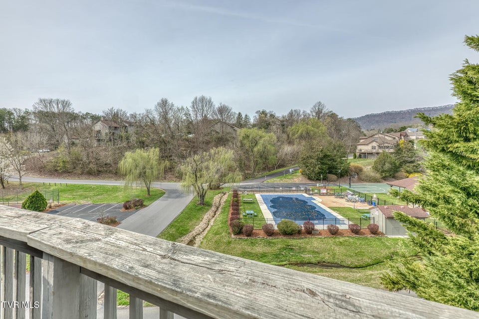 Photo #30: 222 Willowbend Court